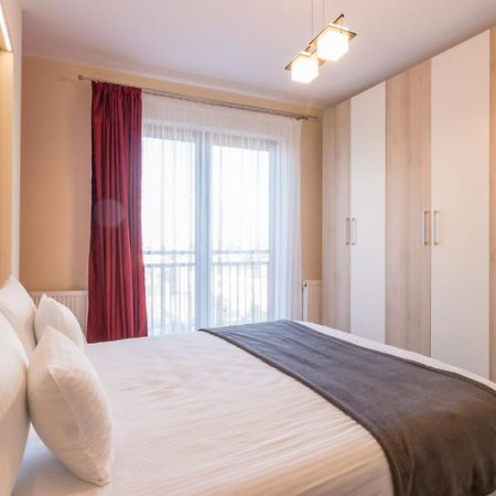 Modern Downtown Apartment Cluj-Napoca Ngoại thất bức ảnh