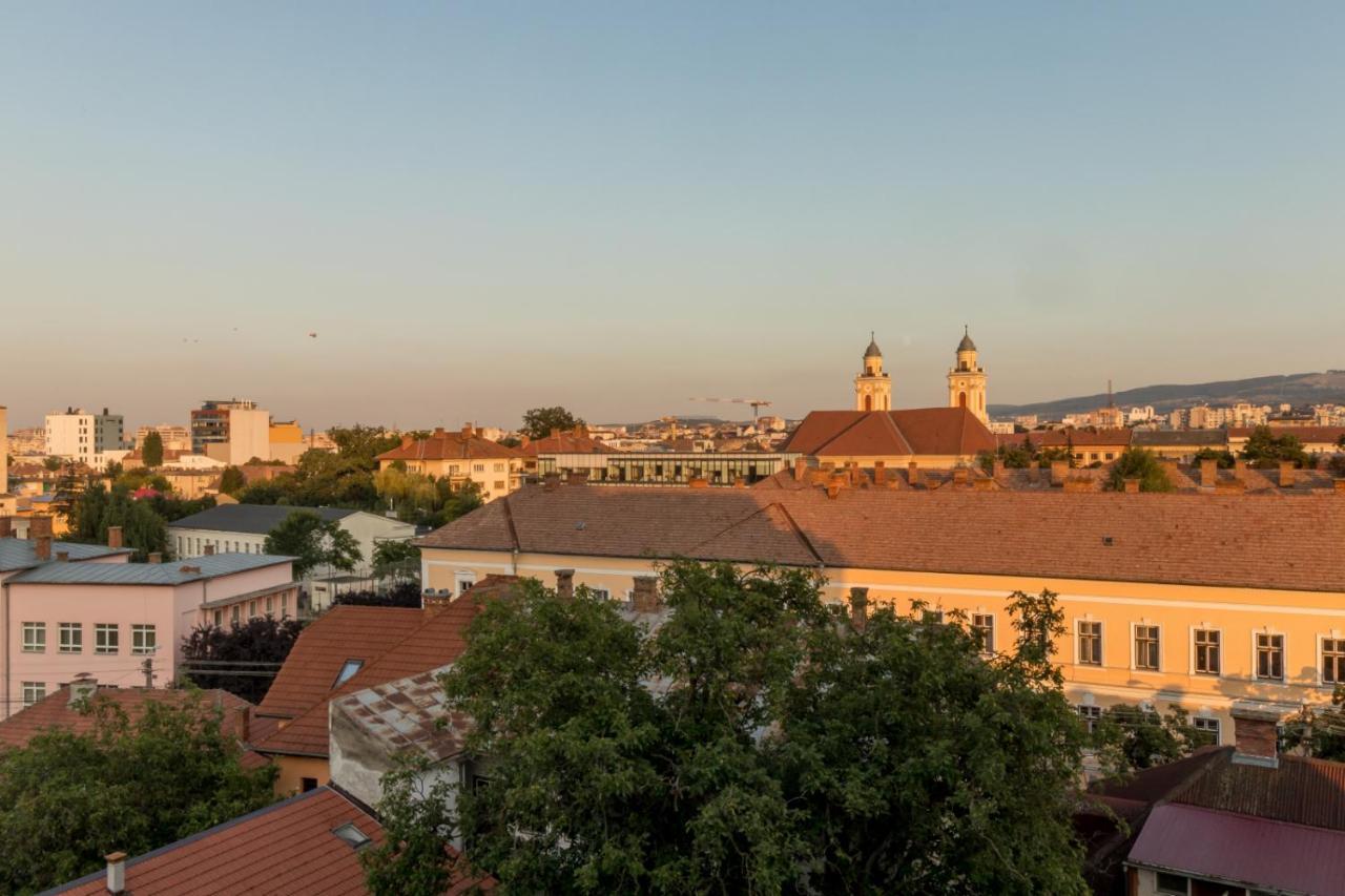 Modern Downtown Apartment Cluj-Napoca Ngoại thất bức ảnh