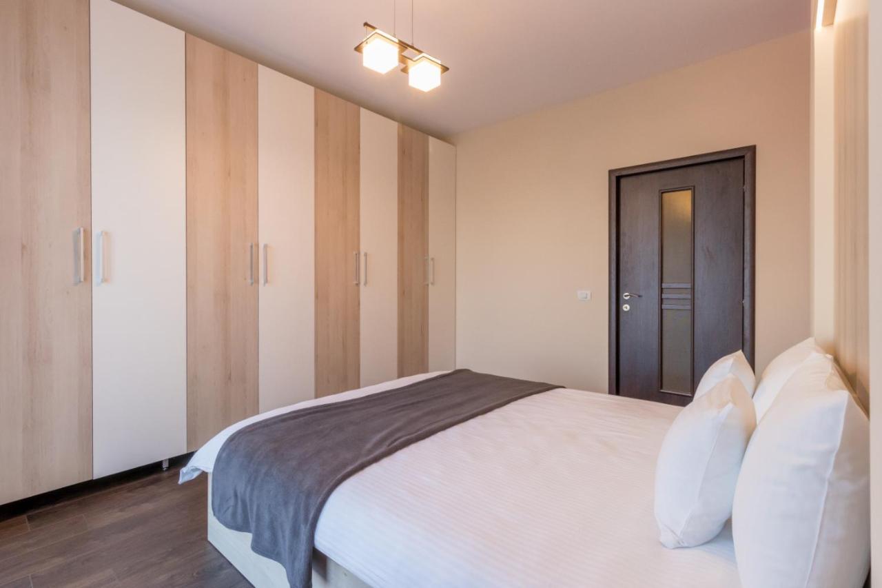 Modern Downtown Apartment Cluj-Napoca Ngoại thất bức ảnh