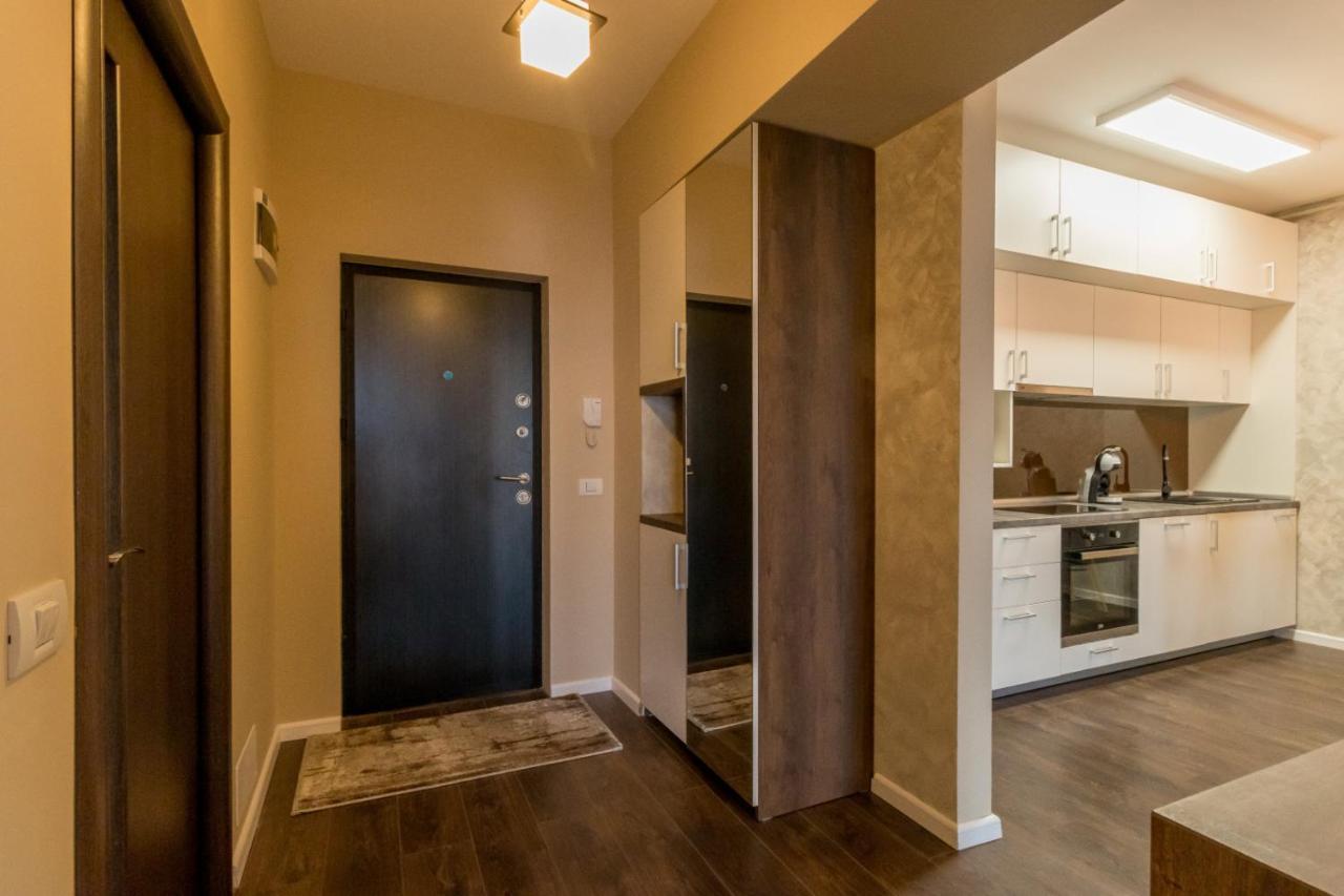 Modern Downtown Apartment Cluj-Napoca Ngoại thất bức ảnh